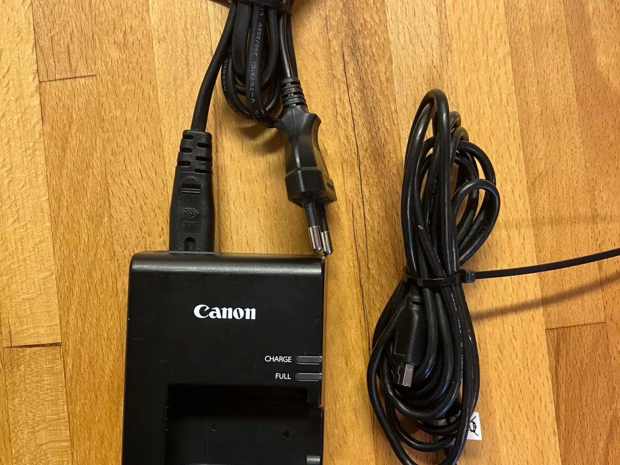 Billede 8 - Canon EOS 2000D