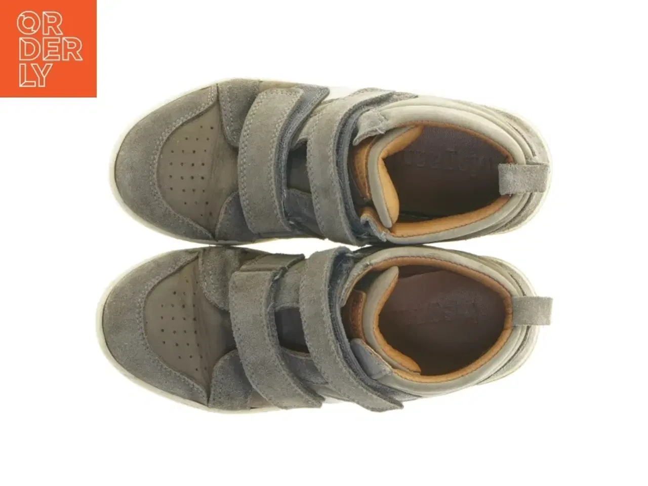 Billede 4 - Børnesko med velcrolukning fra Bisgaard (str. 35)