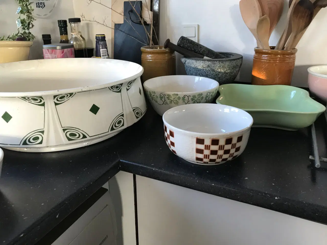 Billede 3 - Gamle skåle og fade til mormor køkken