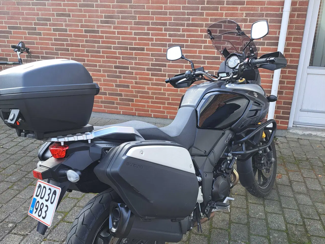 Billede 5 - DL 1000 V-storm