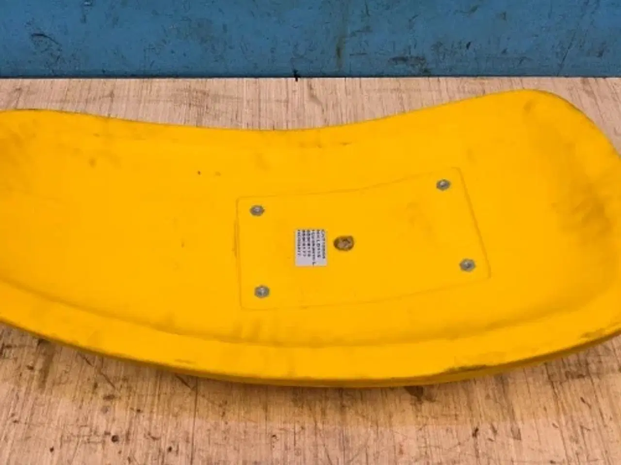 Billede 6 - New Holland LB115 Hjulskærm L. 85806173