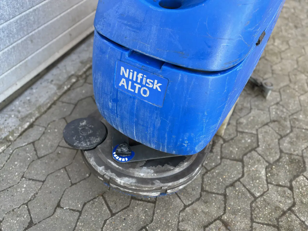 Billede 12 - Gulvvasker Nilfisk Scrubtec 553 BL Combi