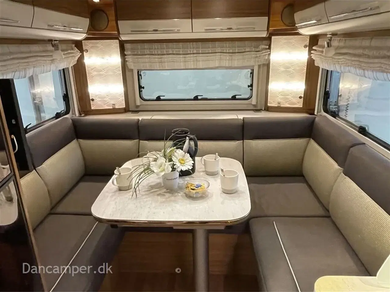 Billede 28 - 2018 - Hymer B 534 Hymermobil   RESERVERET - Unik Hymermobil med stor siddegruppe i bag og masser af udstyr. 3500 kg og køres på lille kørekort