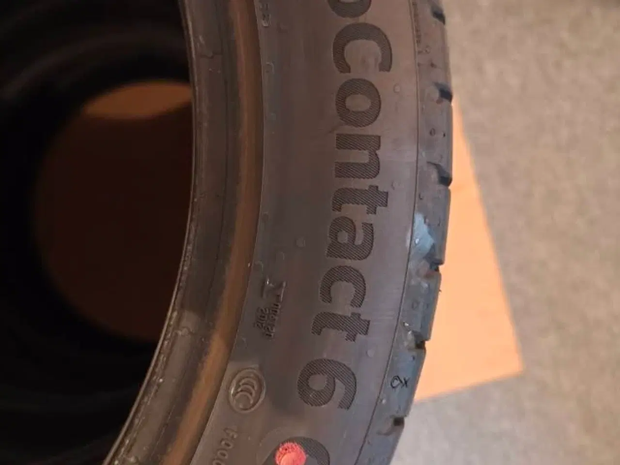 Billede 3 - Continental ecocontact 6q 235 45 r19 99v xl