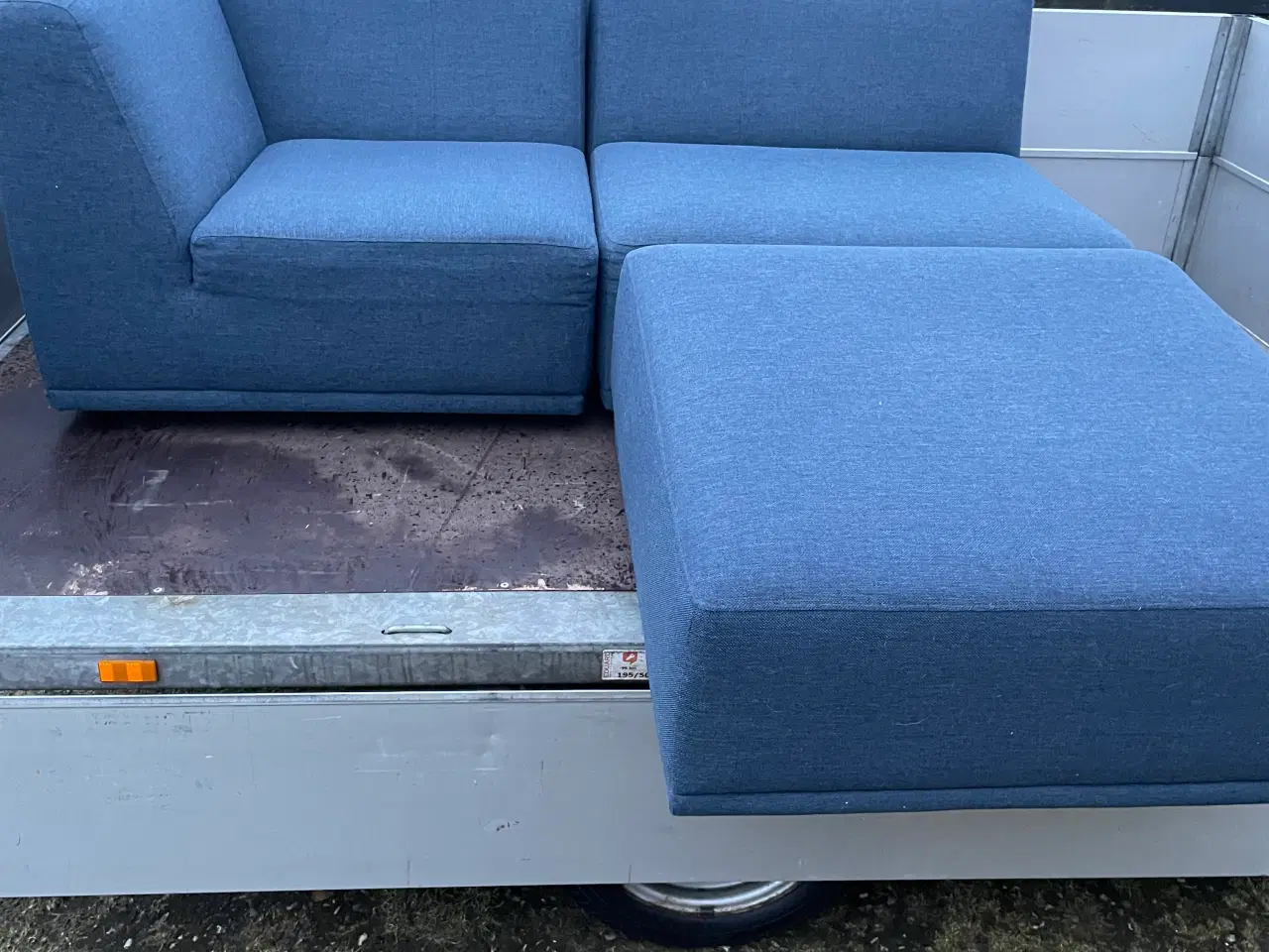 Billede 1 - Velholdt sofa