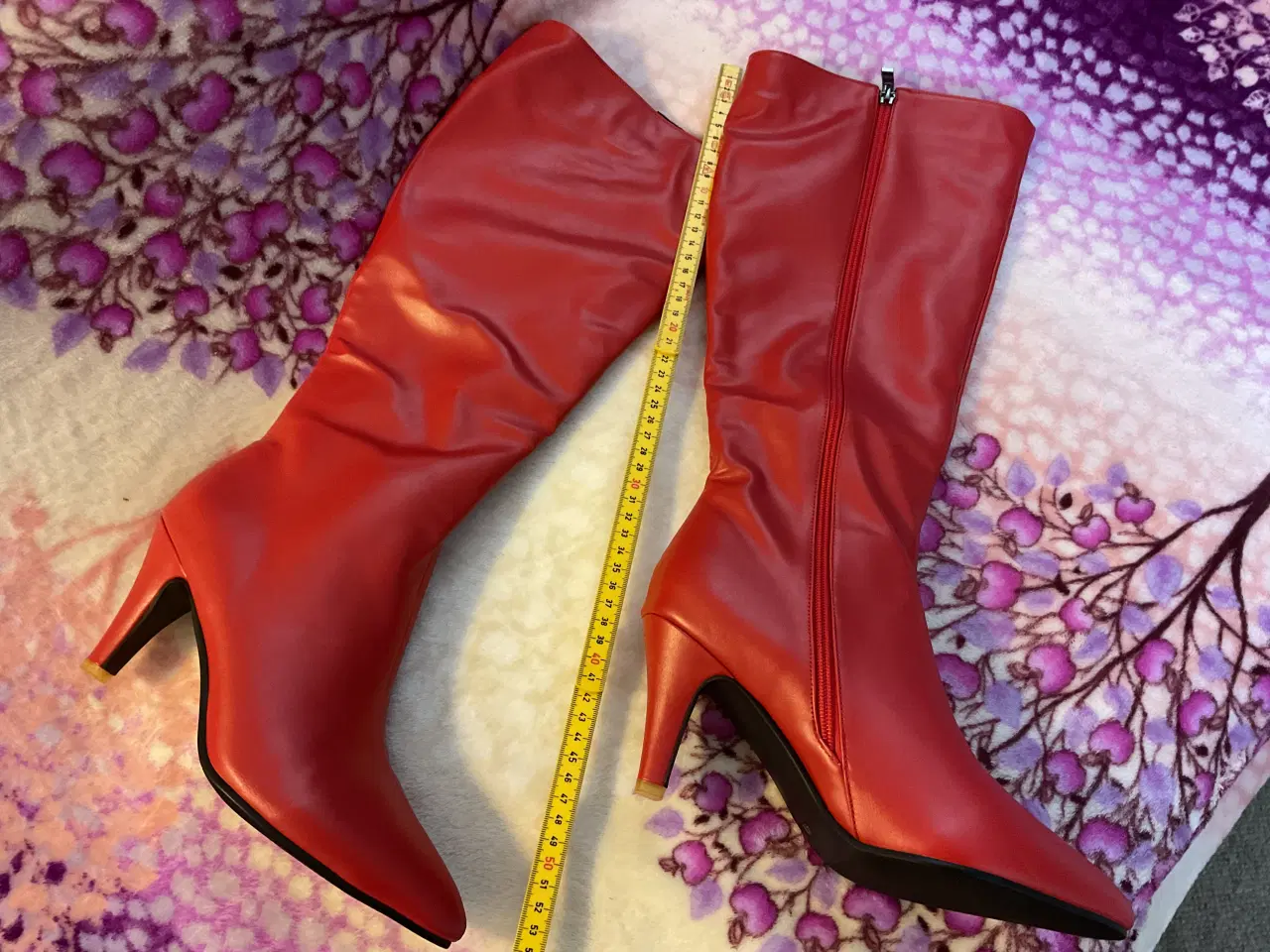 Billede 2 - Nye røde støvler i kunst Læder i str. 40