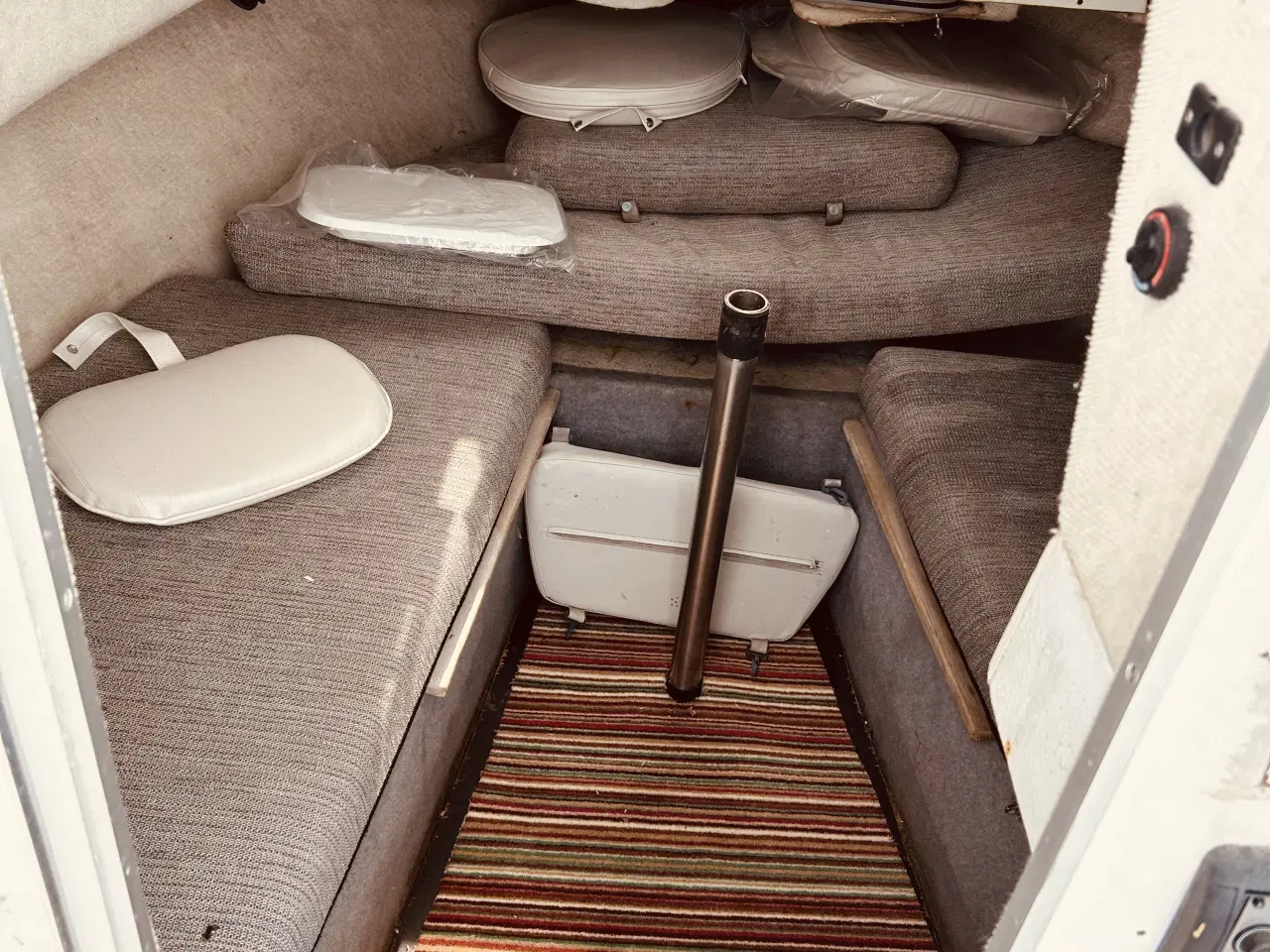 Billede 7 - Træ købes.båd som betaling