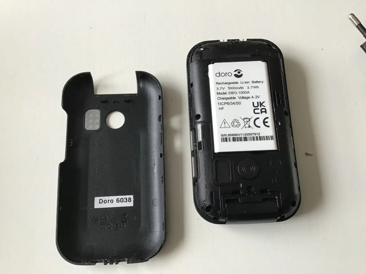 Billede 3 - Doro mobiltelefon 6038 senior telefon