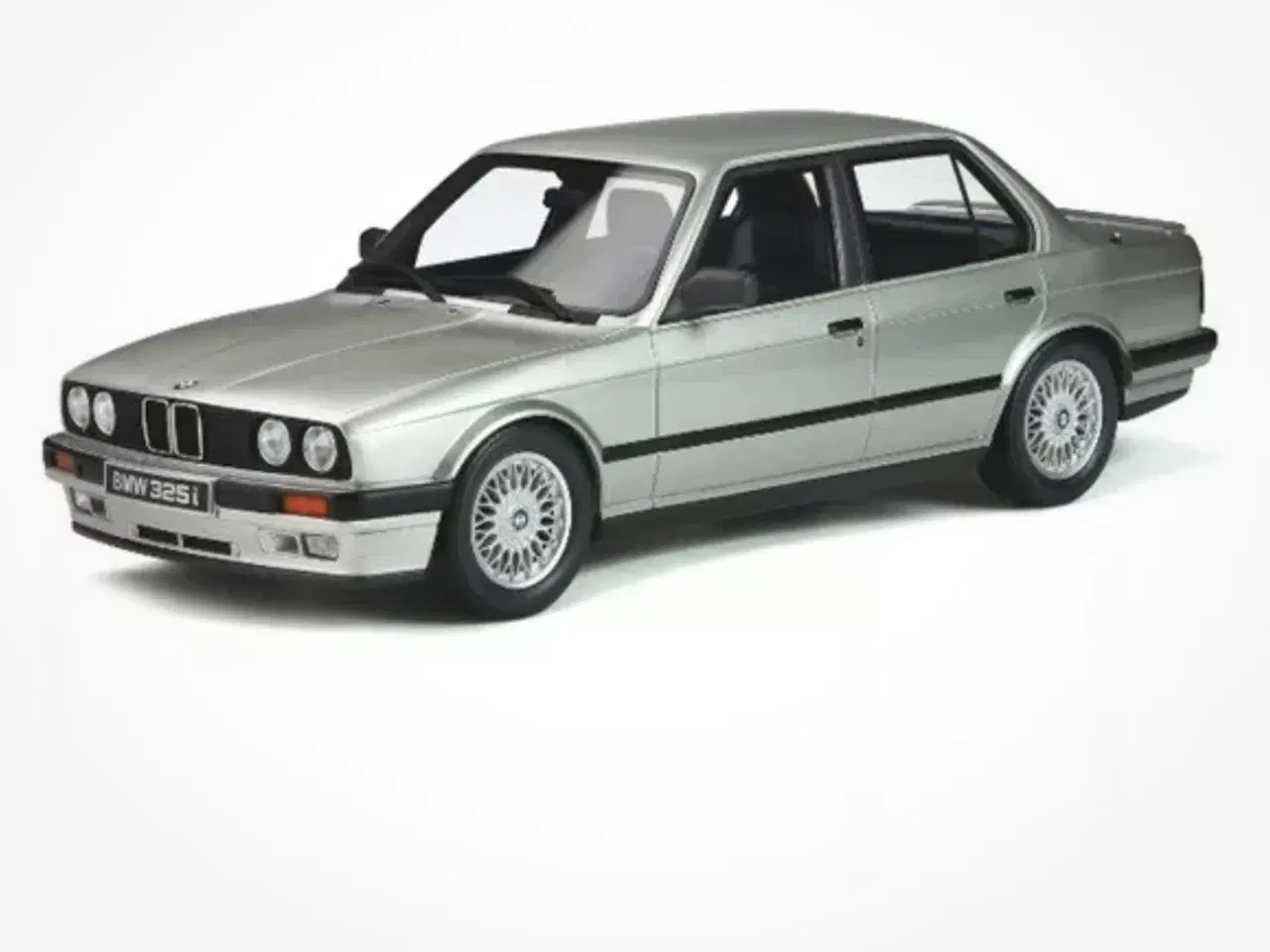 Billede 1 - 1:18 BMW 325i E30 1988
