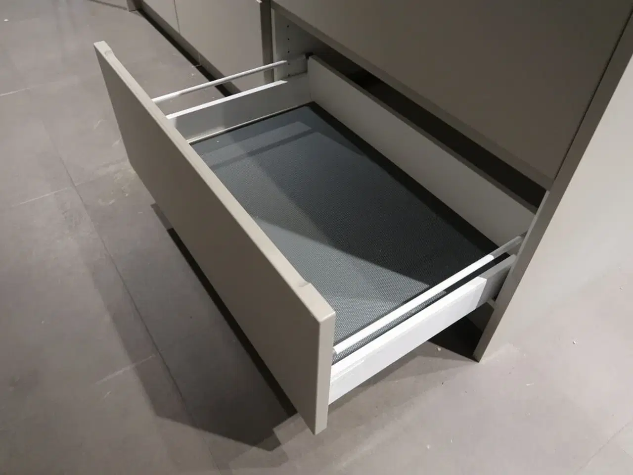 Billede 15 - Kvik køkken - MANO arizona beige