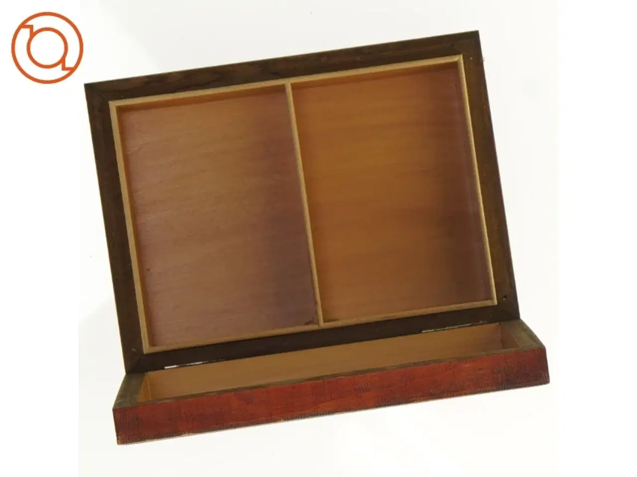 Billede 9 - Ornamenteret Træ æske med 2 rum (str. 16 x 12 x 4 cm)