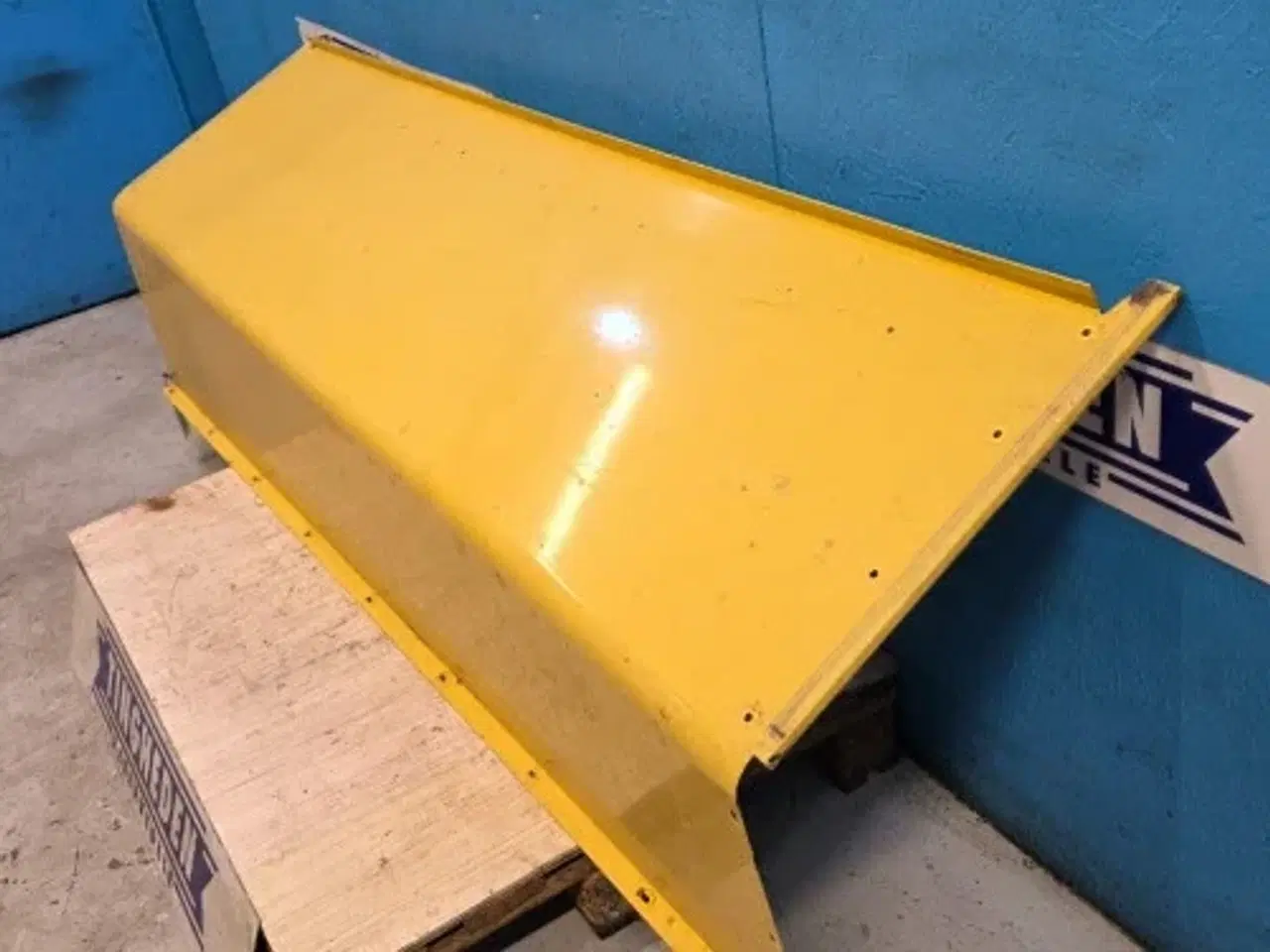 Billede 3 - New Holland TX68 Sidepanel 84431190