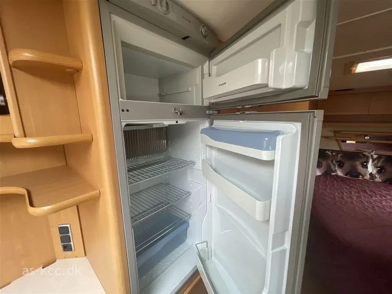Billede 9 - 2008 - Kabe Royal 610 DXL K/S   Kabe Royal 610 DXL KS  Alde centralvarme