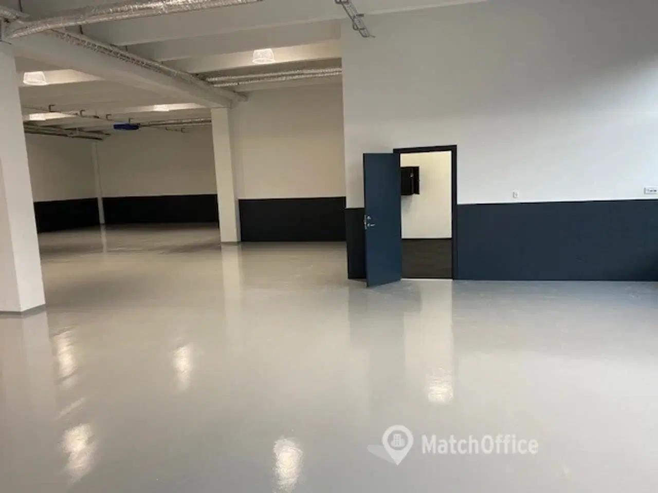 Billede 2 - 1503-34: Stensmosevej 24H, st., 2620 Albertslund &#8211; 490 m2