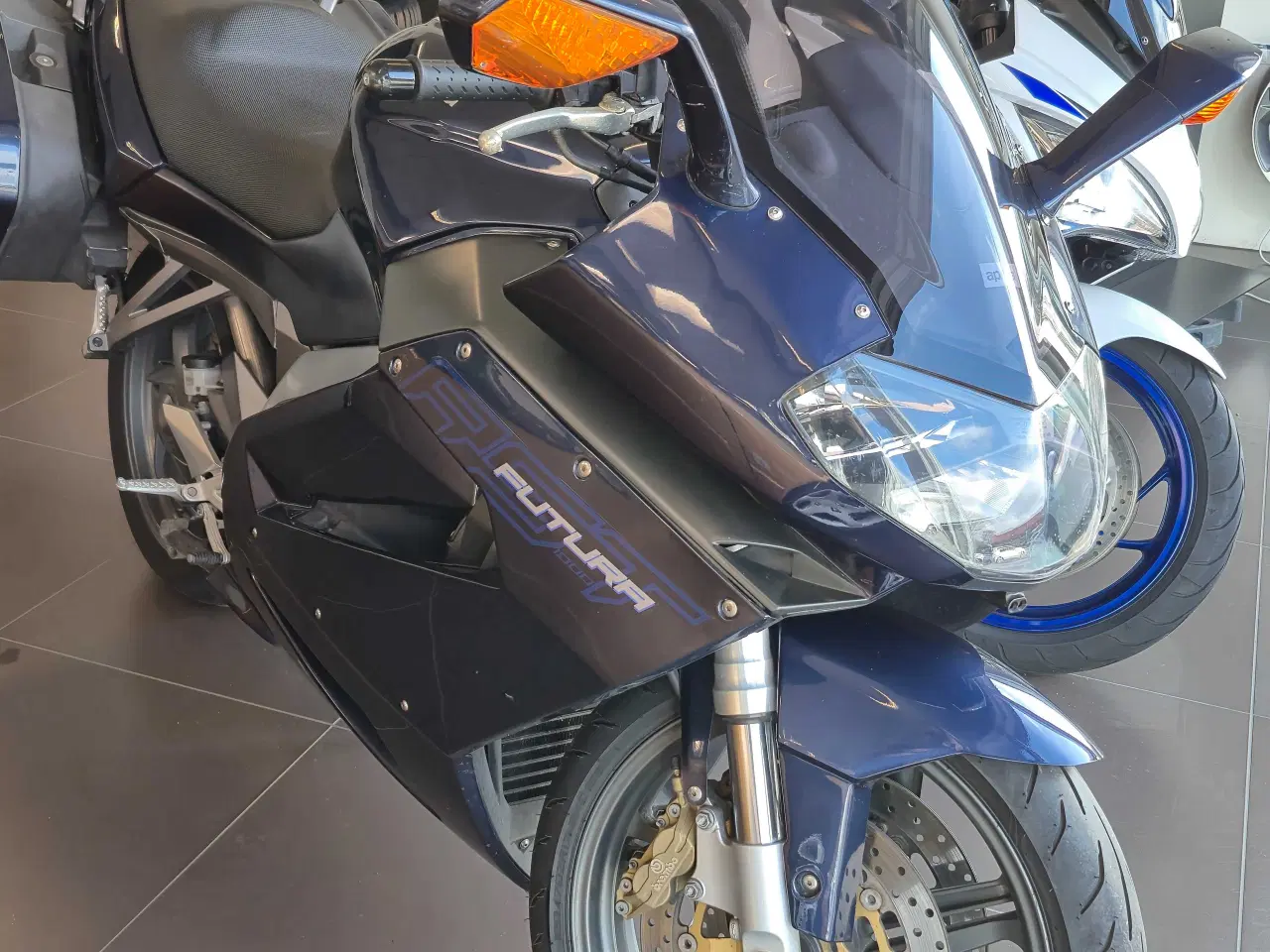 Billede 1 - Aprilia Rst 1000