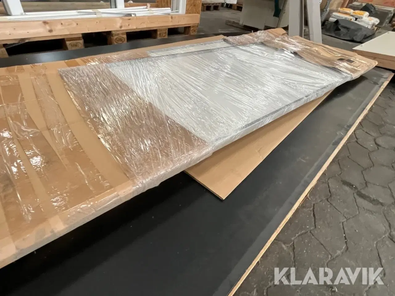 Billede 11 - Lot - Fiberplader, plader til gulvvarme og skydelåger ekskl. Skinner