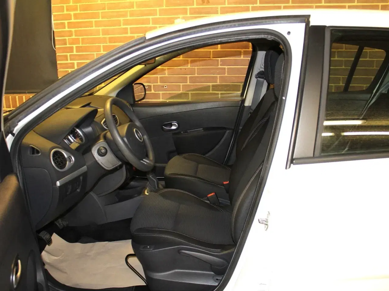 Billede 4 - Renault Clio III 1,2 16V TCe Expression
