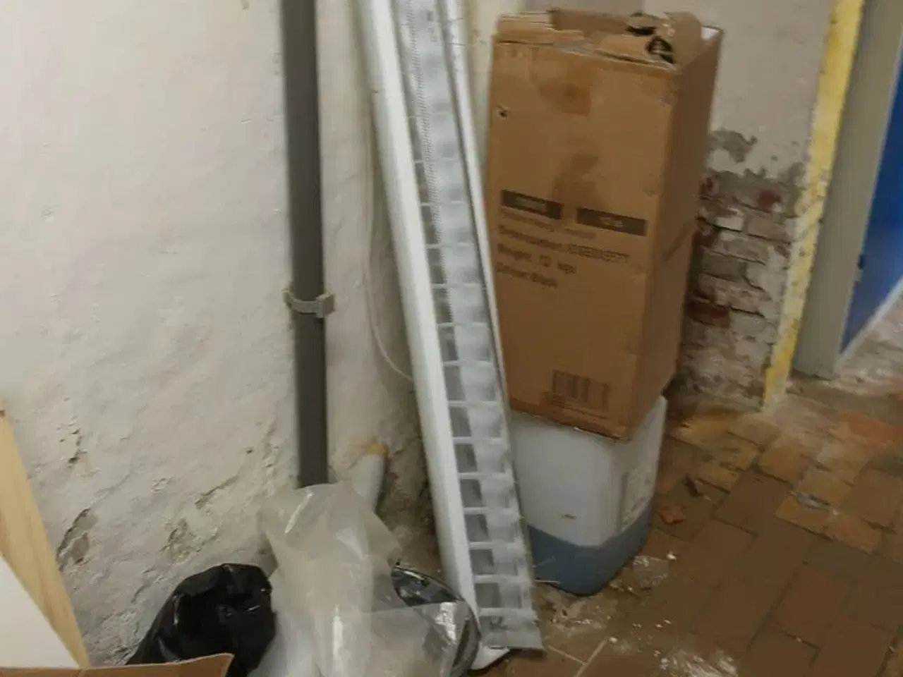 Billede 45 - Ryd hele værkstedet for løse dele