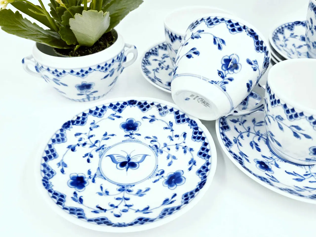 Billede 2 - Dickens Sommerfugl kaffekopper Porcelæn 