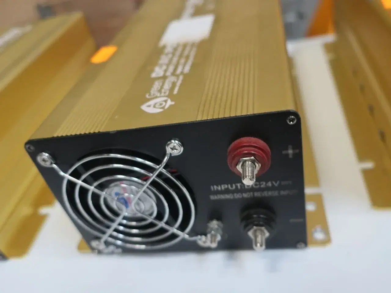 Billede 2 - Inverter GREEN ENERGY Pure Sine Wave DC/AC Power 1000W