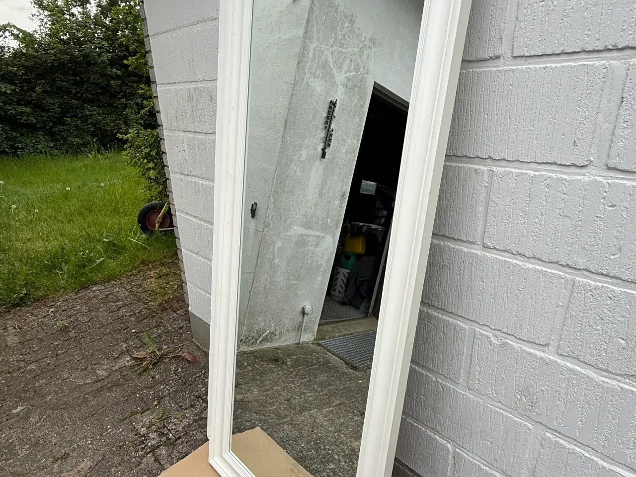 Billede 8 - Stort hvidt spejl Skotterup fra JYSK.
