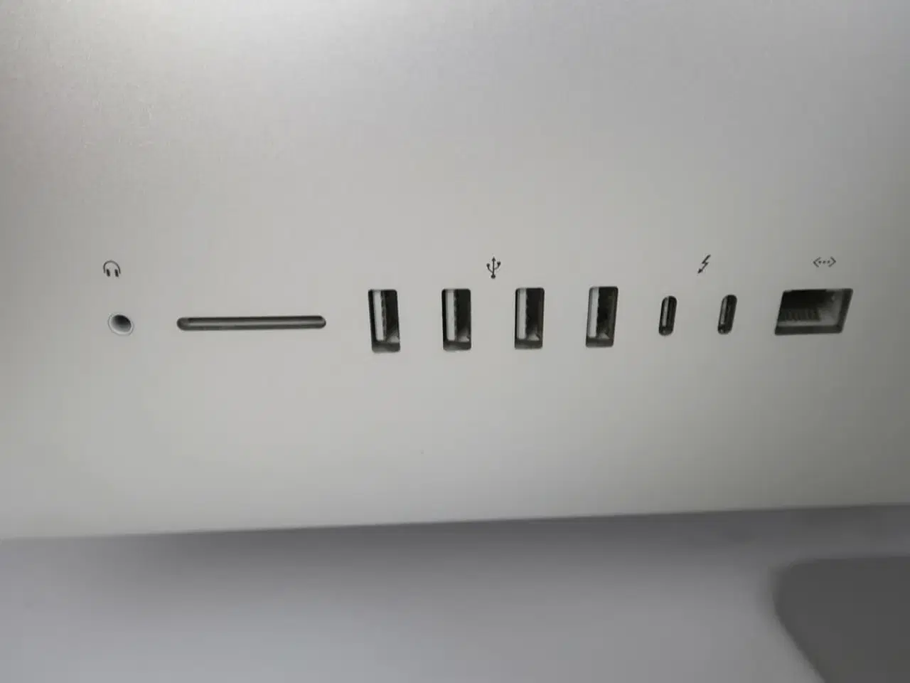 Billede 4 - Apple iMac 20,1 5K i5-10700K 27” - LÅST