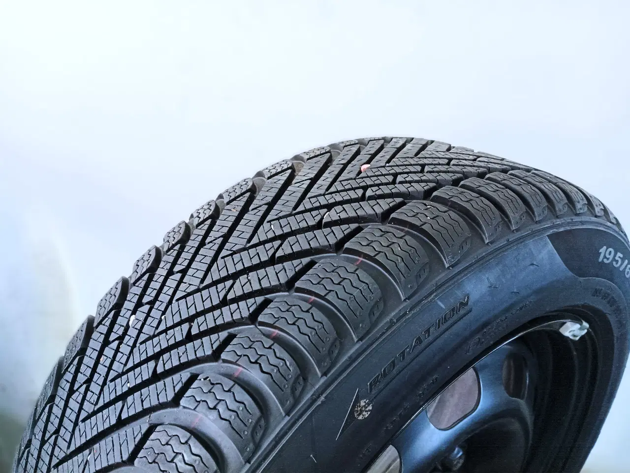 Billede 2 - 5x112 16" ET47 nav 66,6ø vintersæt inkl. TPMS