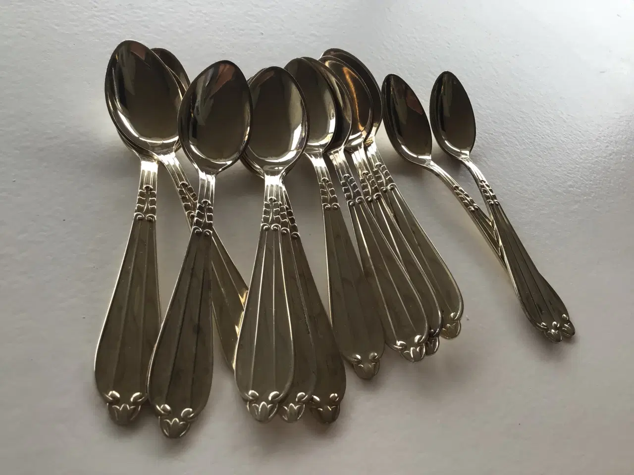 Billede 1 - Teskeer 1 tårnet 12 stk