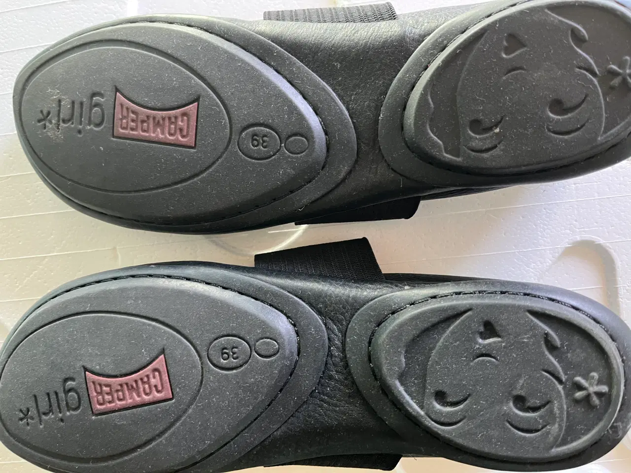 Billede 2 - Camper ny og læder