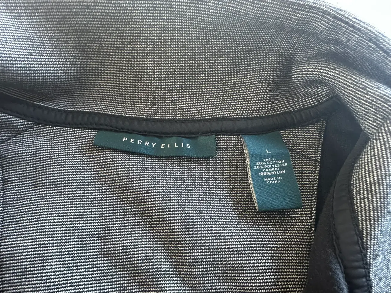 Billede 8 - T-shirts og lette trøjer - Adidas / Perry Ellis 