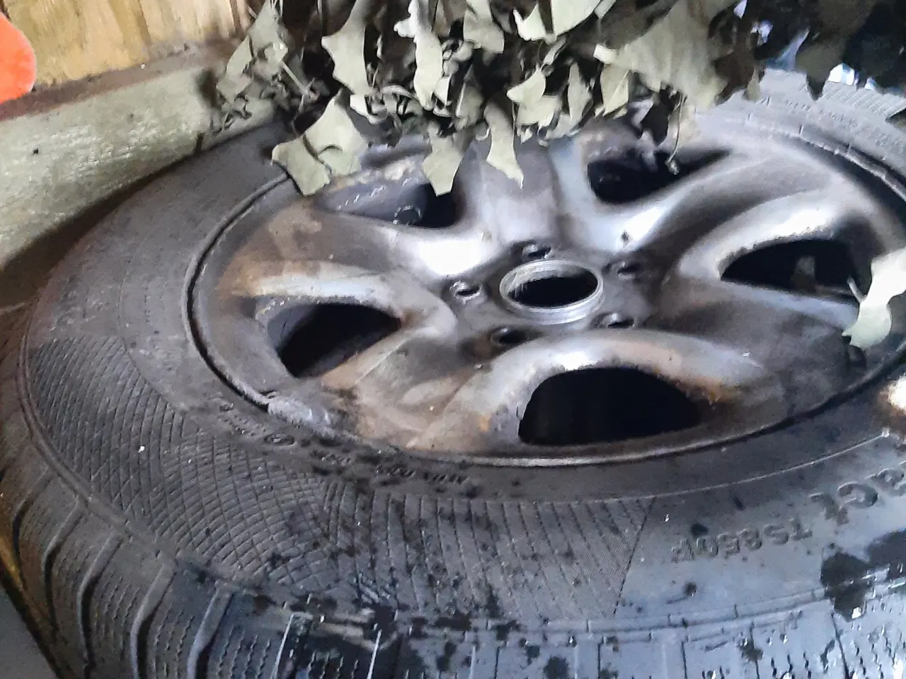 Billede 1 - Suzuki grand vitara 4 stk vinterhjul