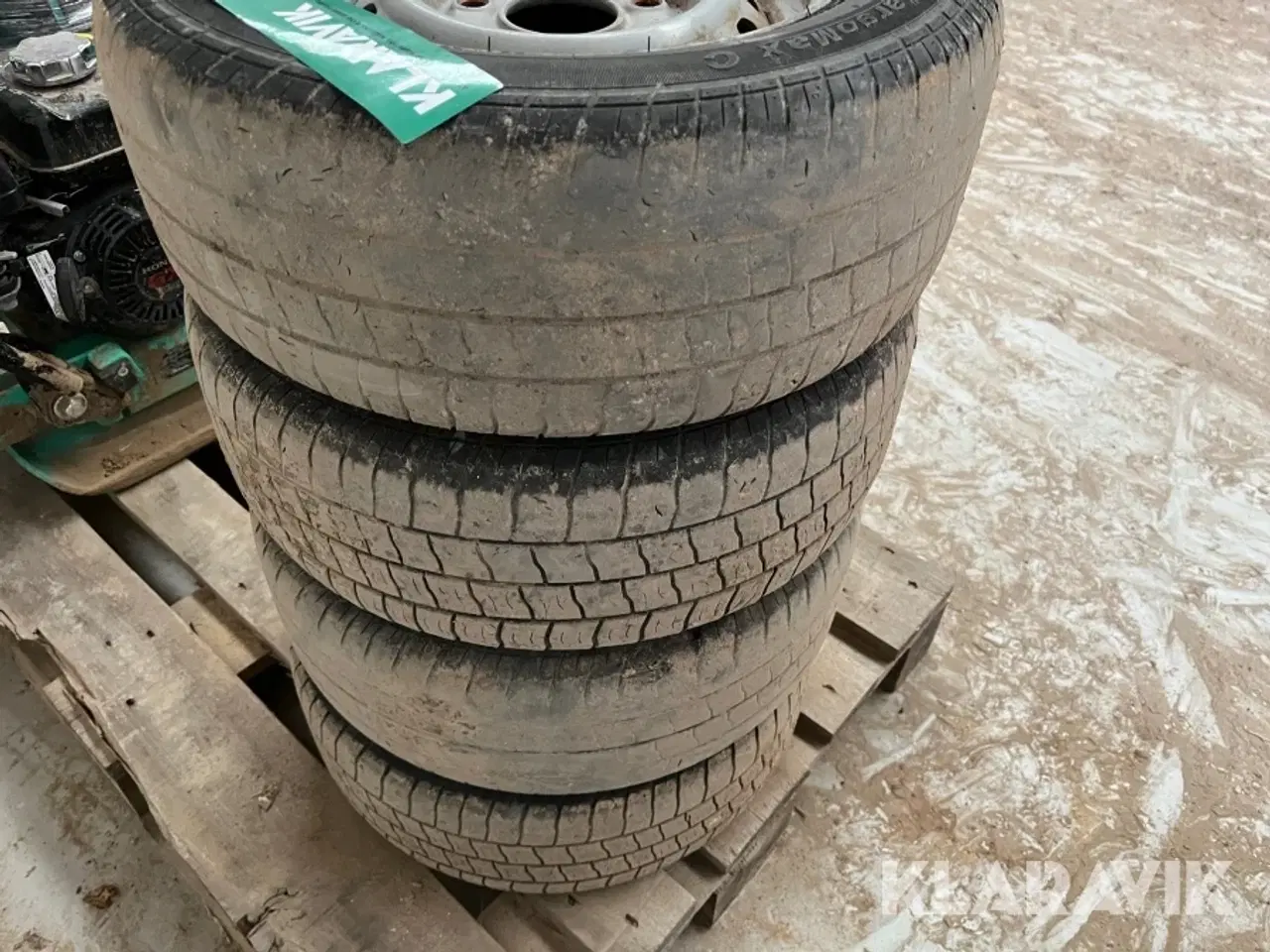 Billede 5 - Dæk fra maskintrailer 185/60R12 - 4 styk