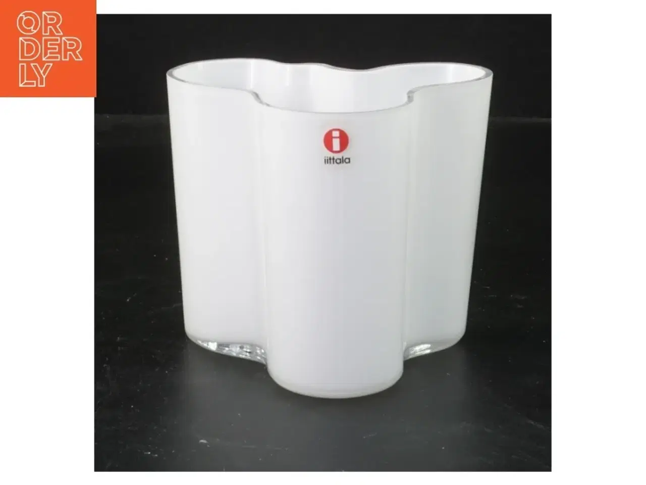 Billede 1 - Iittala vase fra iittala (str. 9,5x11 cm)