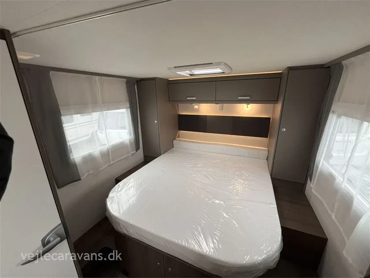 Billede 15 - 2026 - Carado T 449