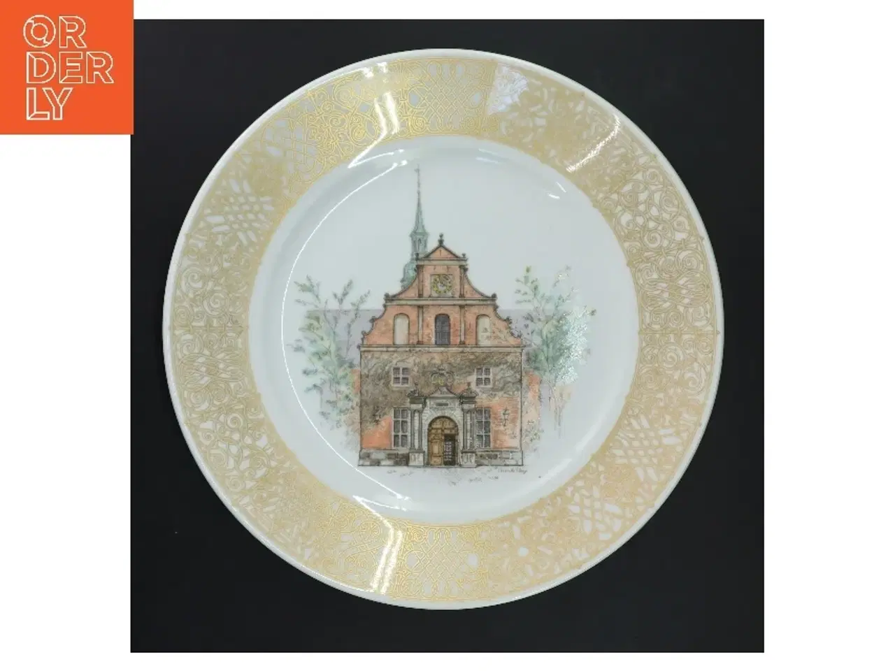 Billede 1 - Porcelænstallerken med motiv af Holmens Kirke fra Royal Copenhagen (str. Ø 27,5 cm)