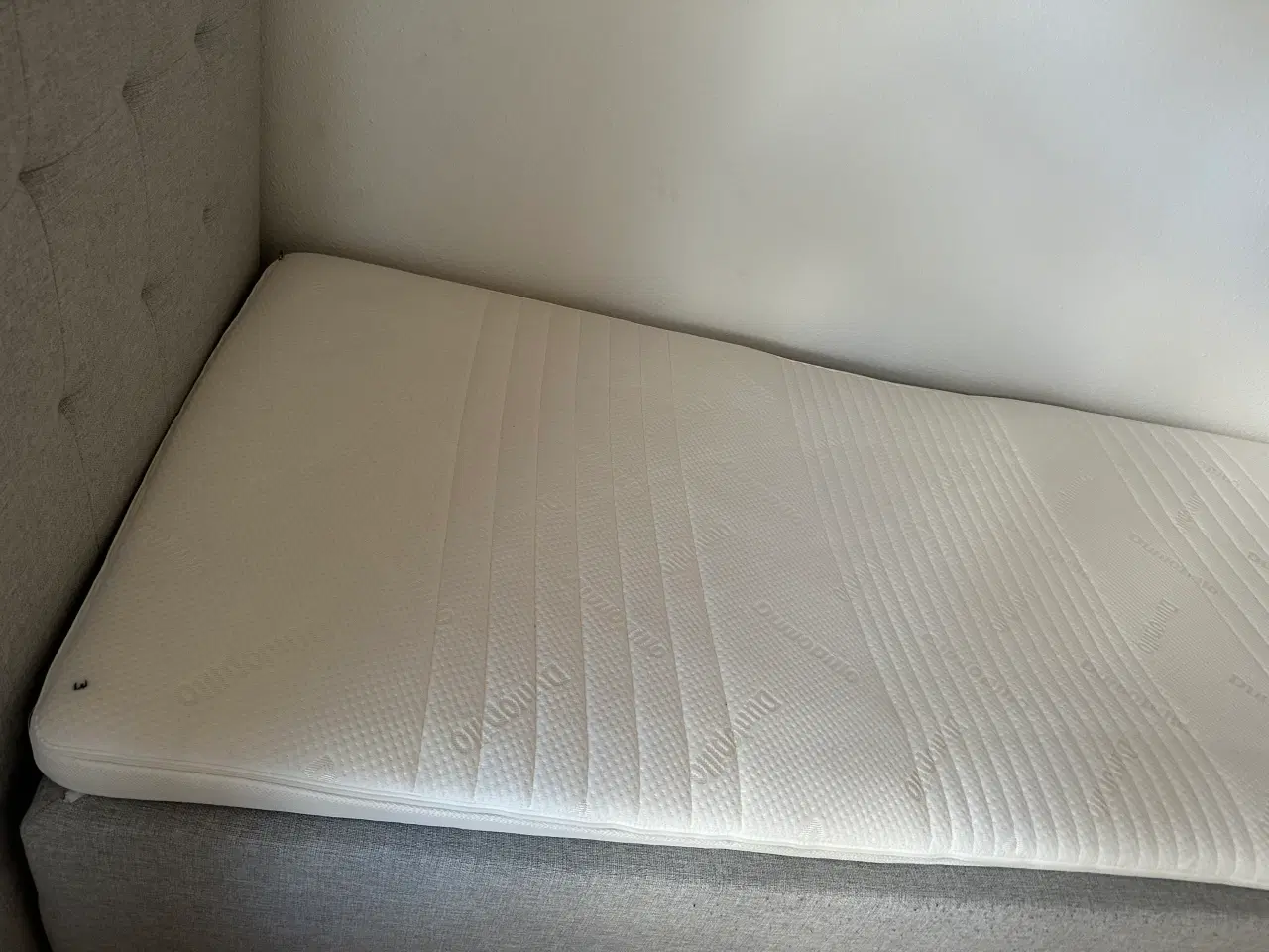 Billede 5 - Elevationsseng fra Jysk, Dunlopillo