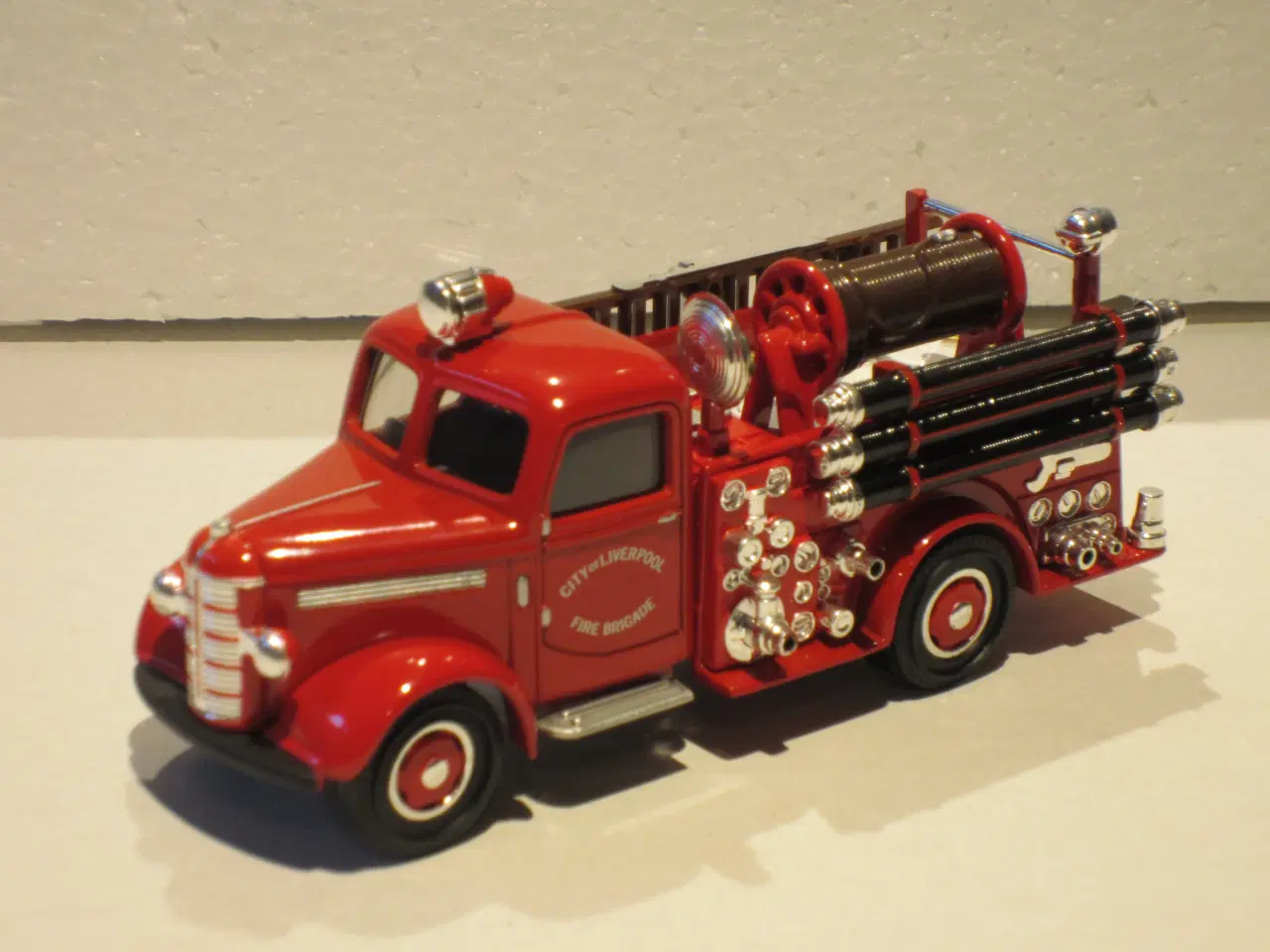 Billede 1 - Modelbil Fire Engine