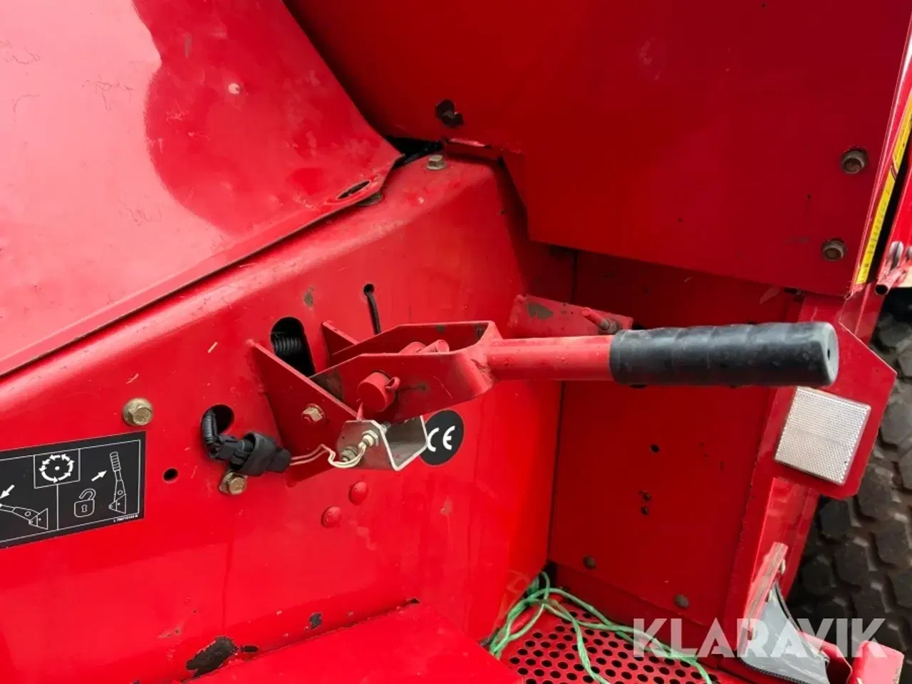 Billede 12 - Bigballepresse Masey ferguson 190