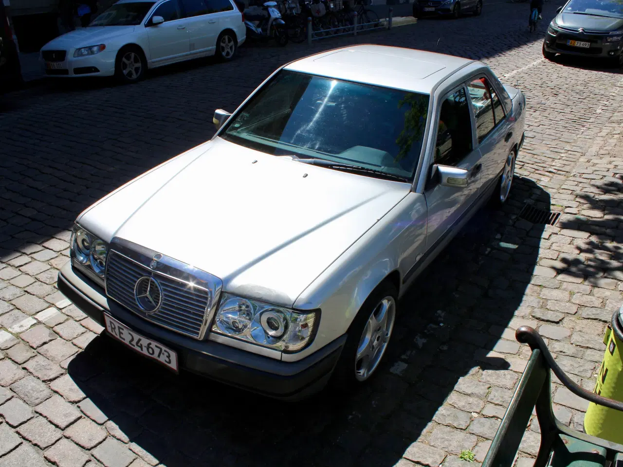 Billede 4 - Mercedes Benz 260 E årg.´86