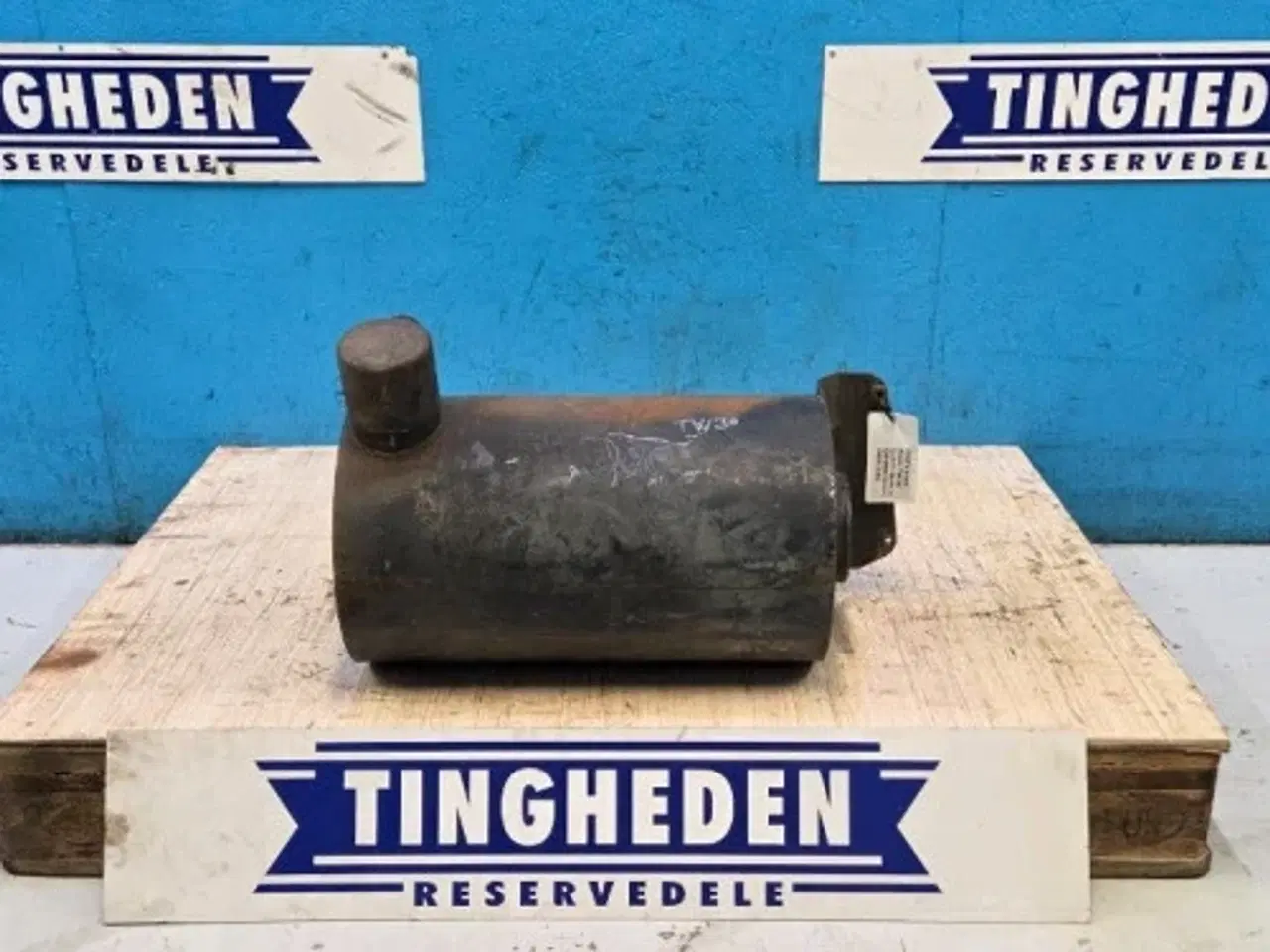 Billede 1 - Ford TW30 Luftfilterhus D8NN9600BC