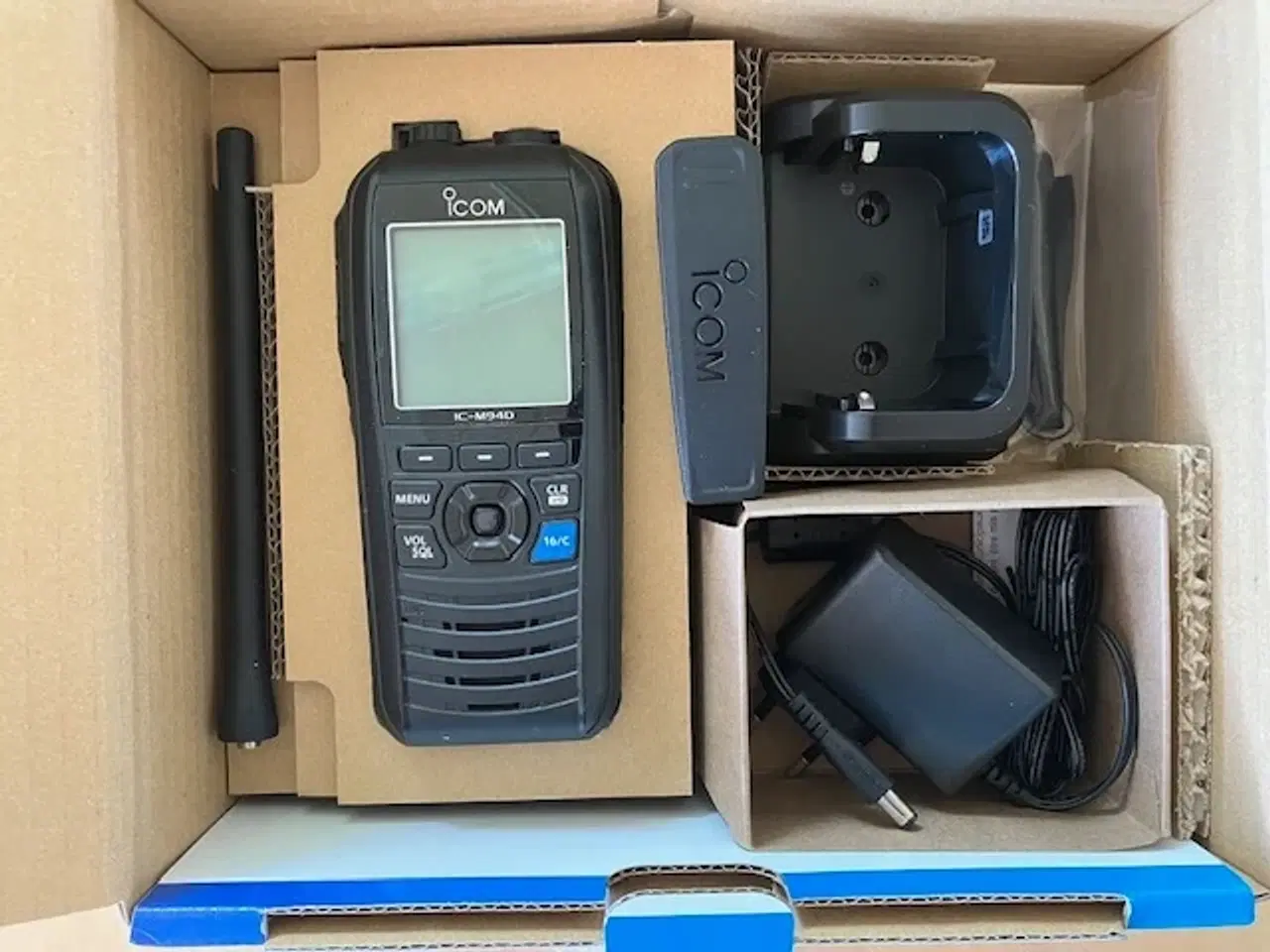 Billede 2 - ICOM VHF radio med GPS og AIS