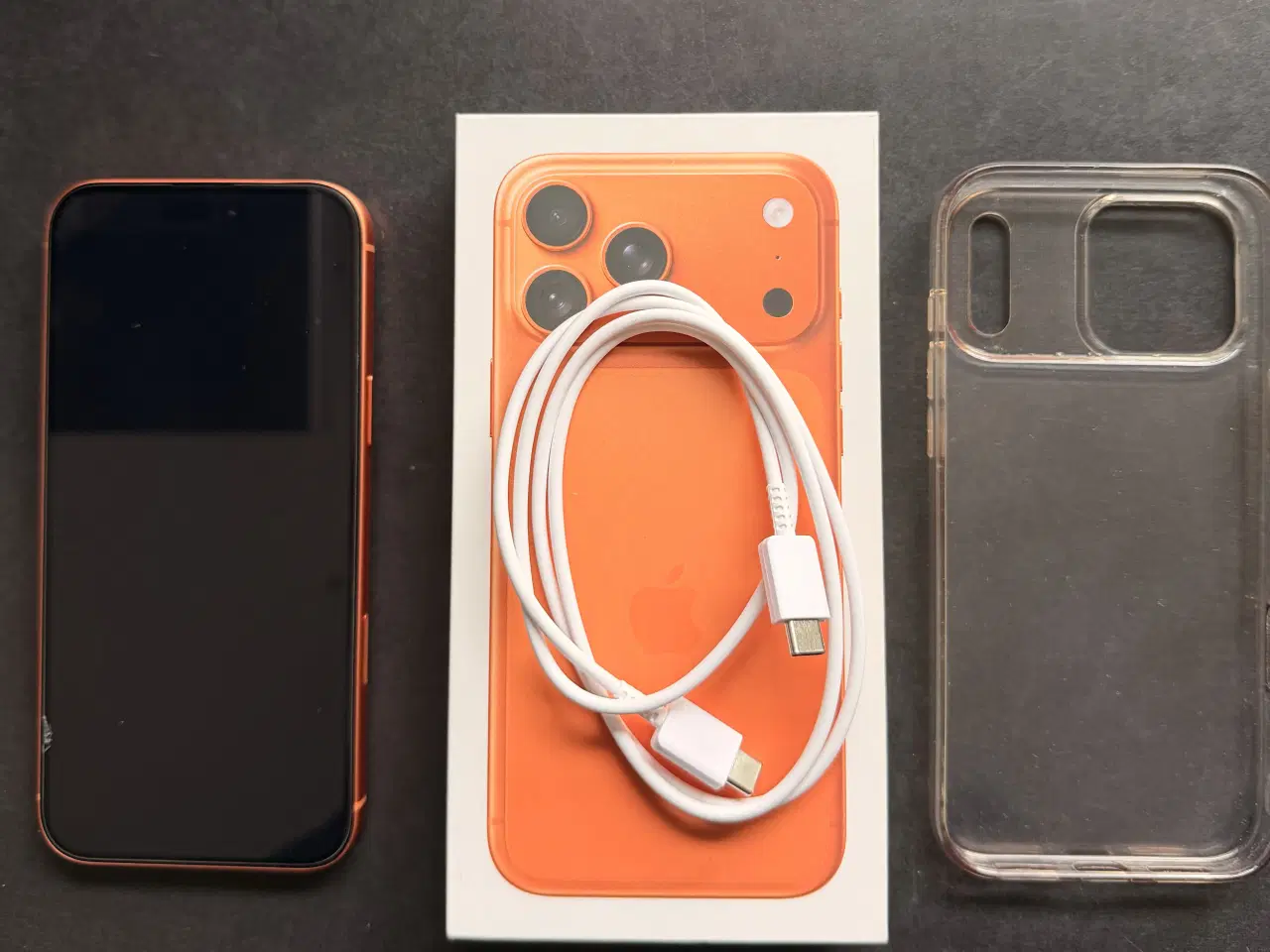 Billede 1 - iPhone 17 Pro Max 256GB Orange - Som Ny