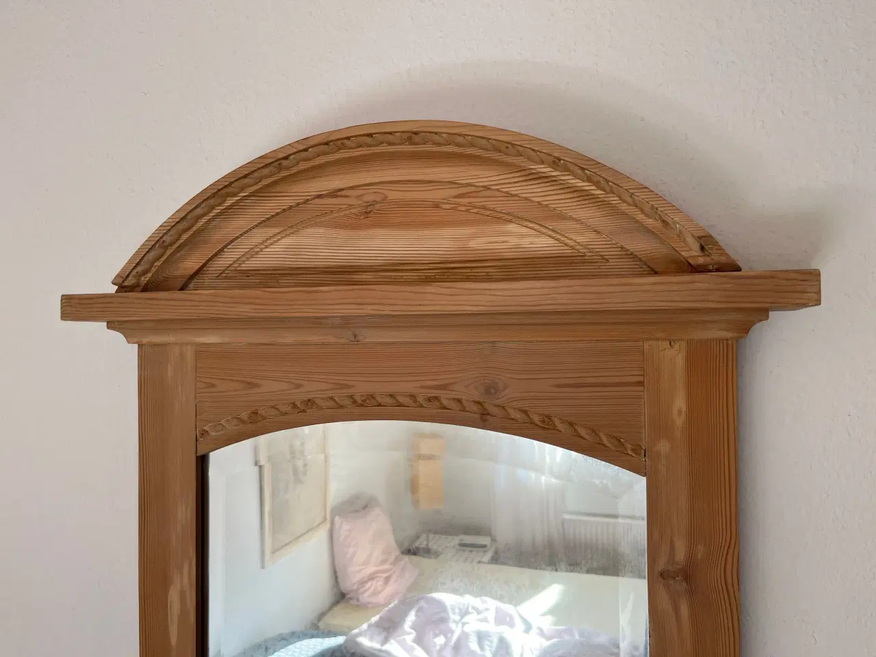 Billede 3 - Spejl og skuffer - en afsyret multi møbel