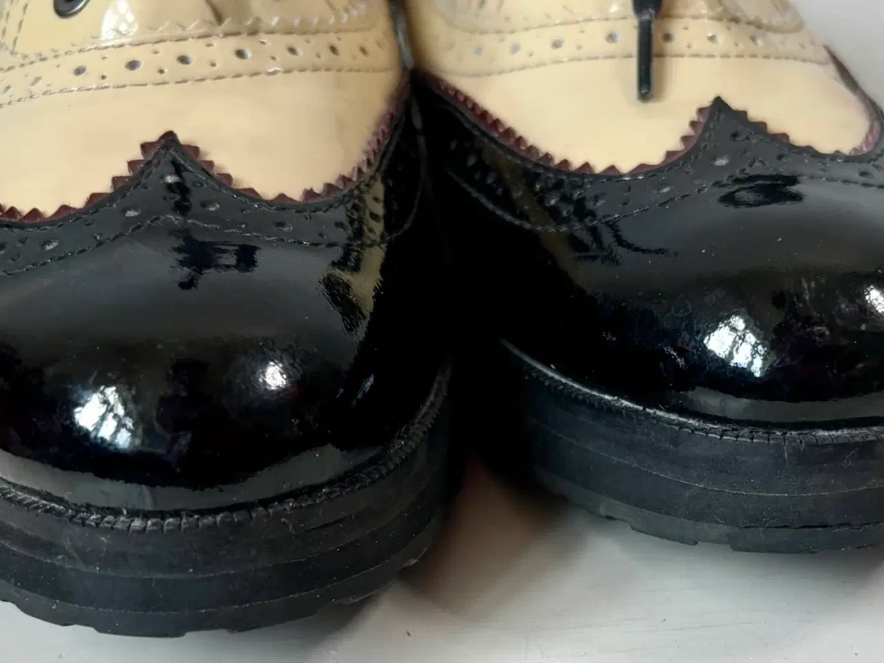 Billede 3 - GEOX, snøresko, str 38