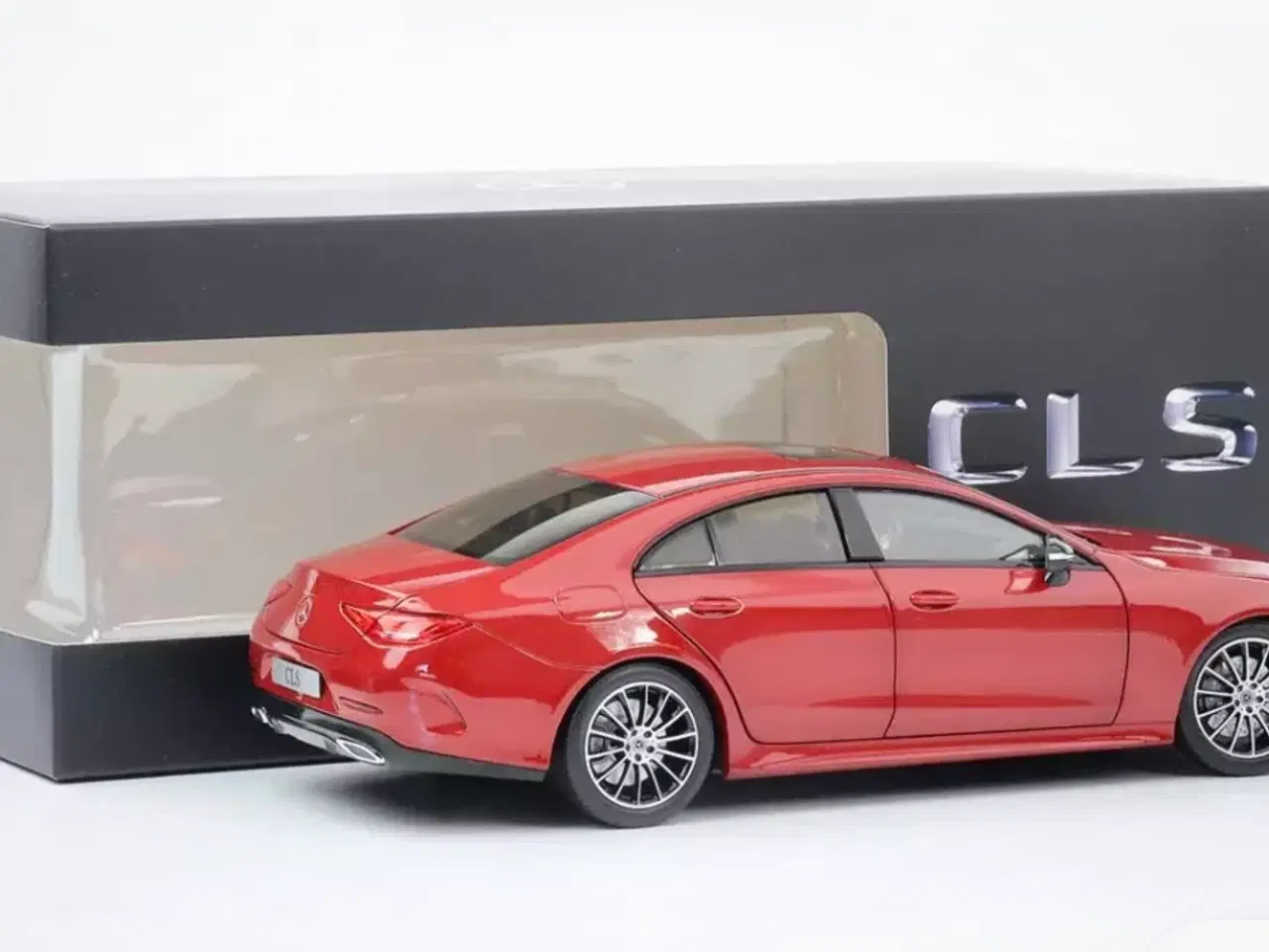 Billede 2 - 1:18 Mercedes CLS C257 2018