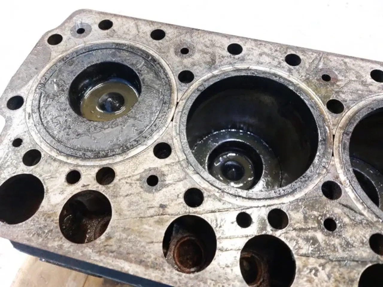 Billede 22 - Massey Ferguson 34 Short Blok Valmet 620 DSL