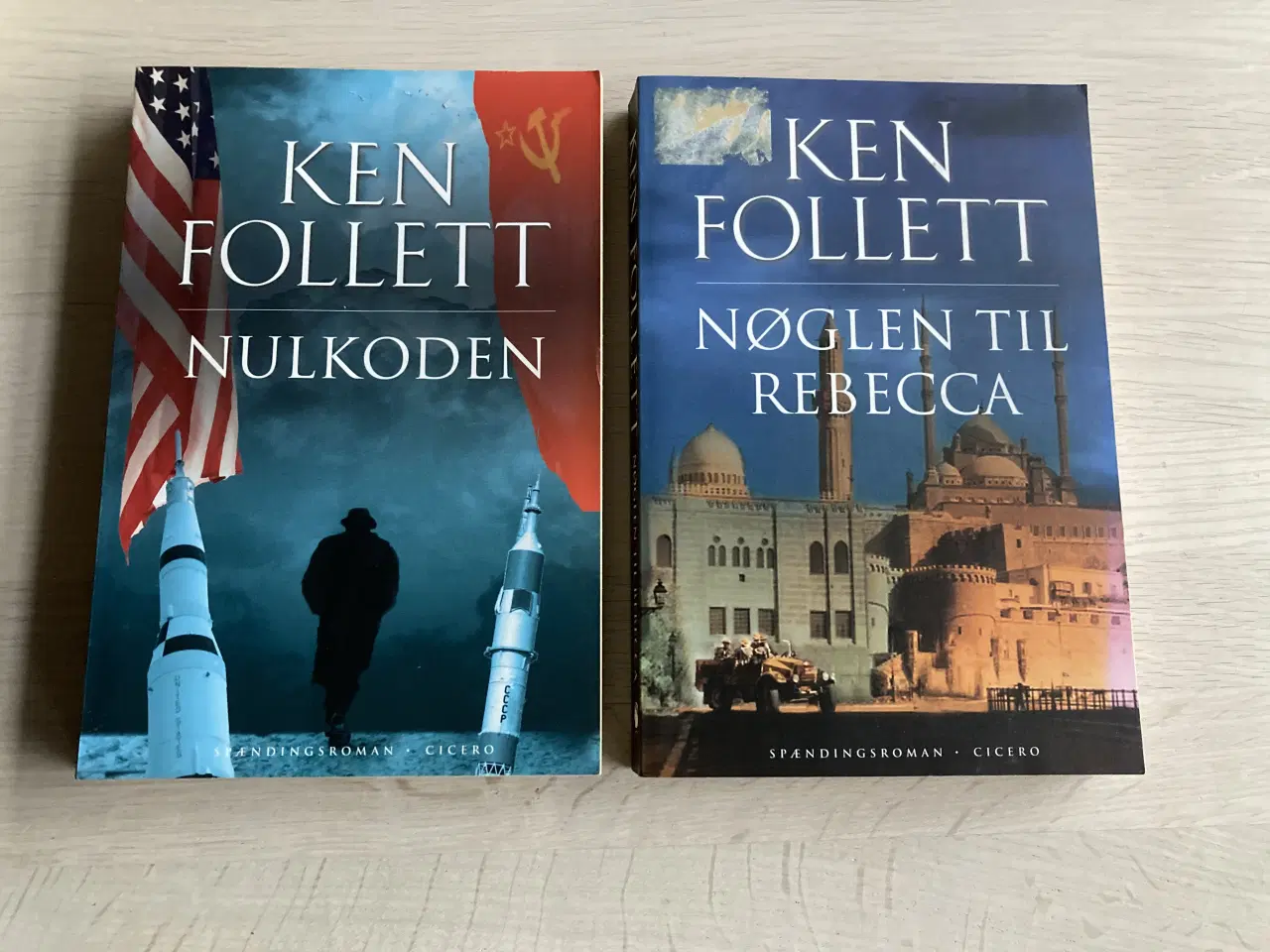 Billede 3 - Ken Follett bøger ;-)