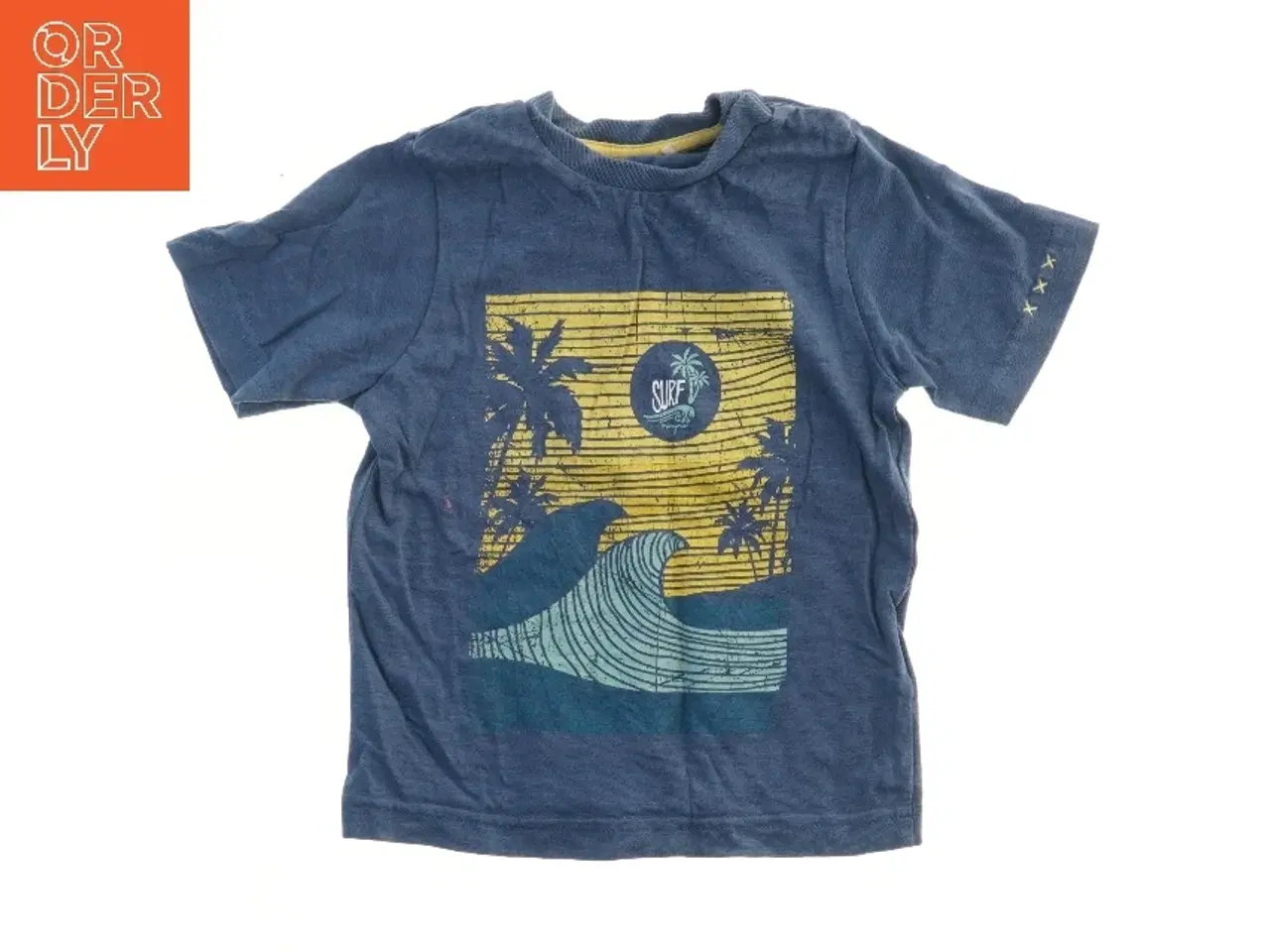 Billede 1 - T-shirt med surf-motiv fra Minymo (str. 80)