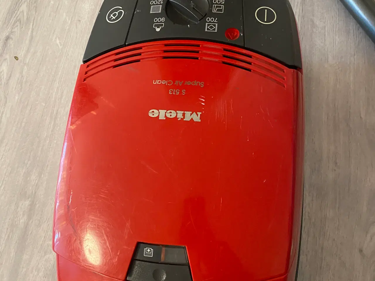 Billede 1 - Miele Complete C3 Støvsuger rød