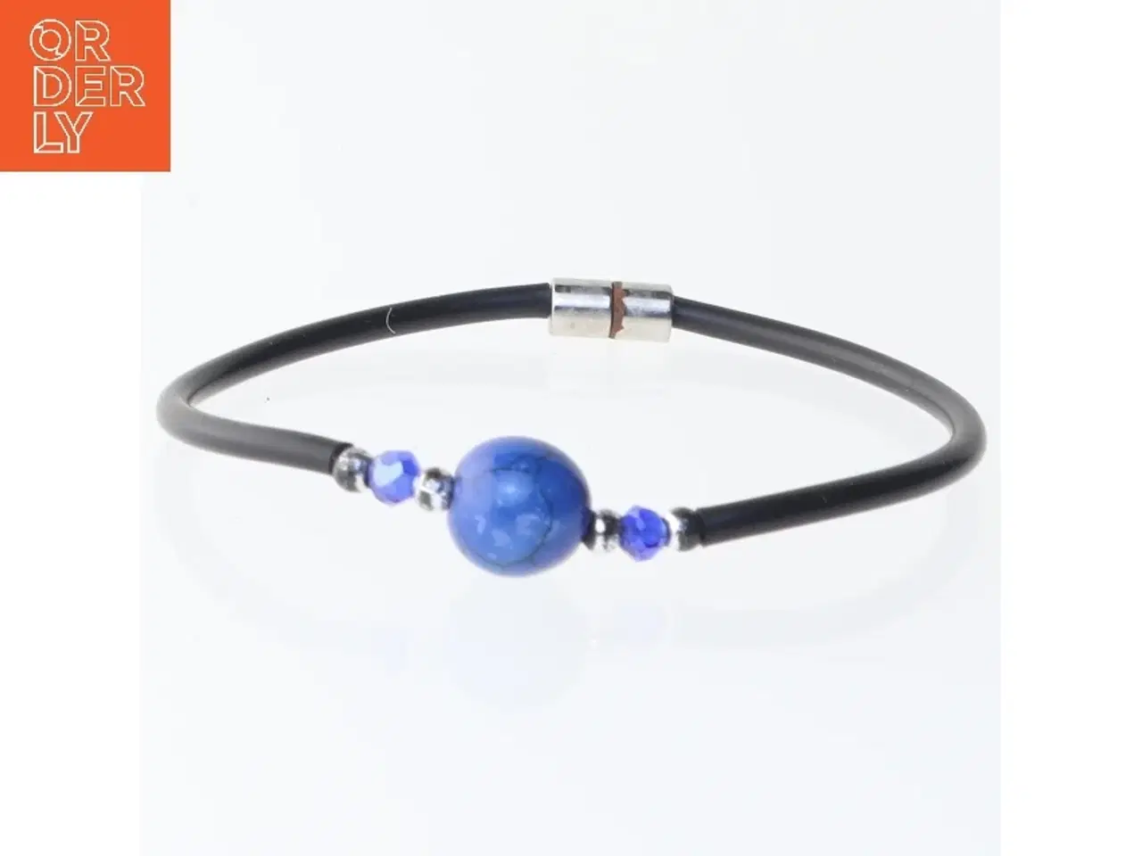 Billede 2 - Armbånd med blå perler (str. Ø 6 cm)